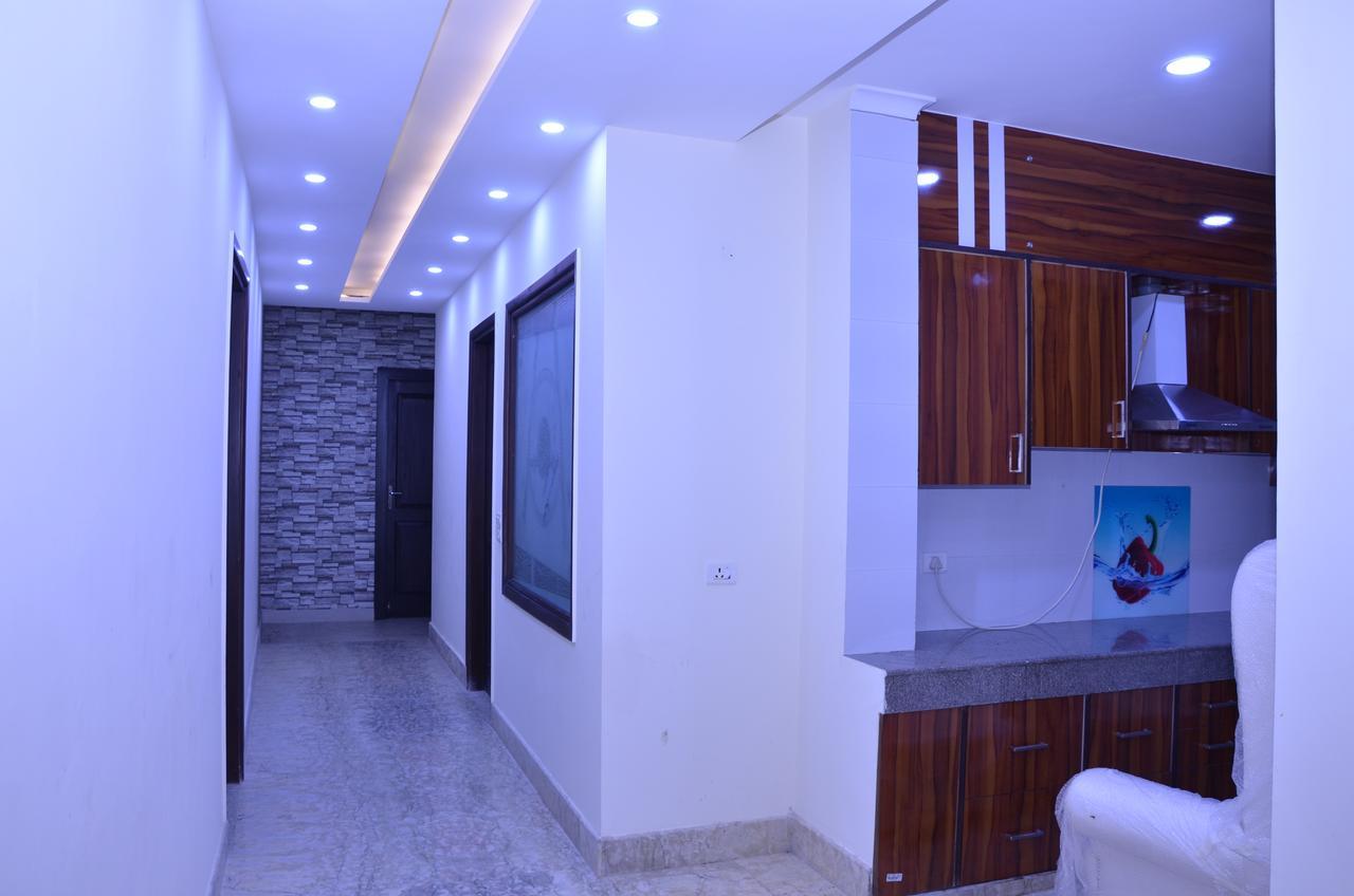 Hotel Royal International New Delhi Extérieur photo