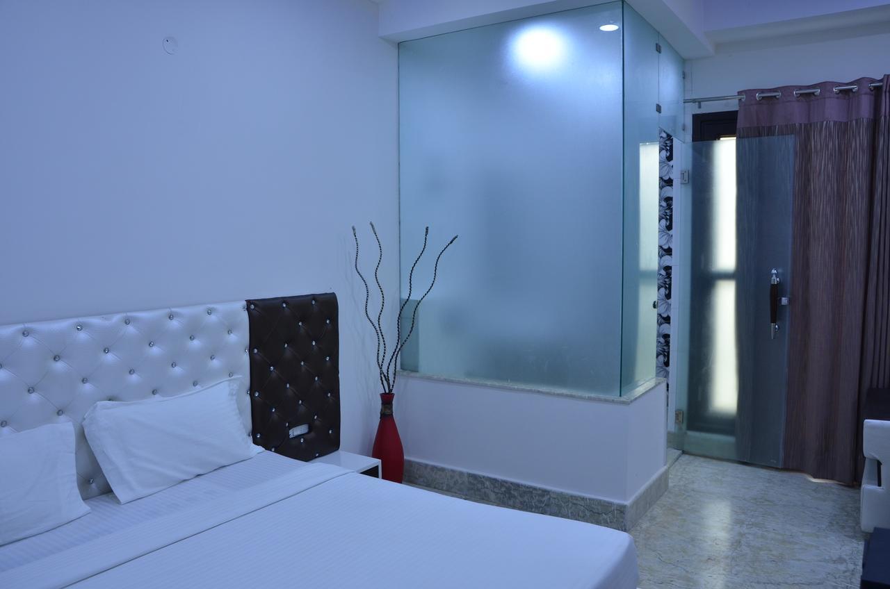 Hotel Royal International New Delhi Extérieur photo