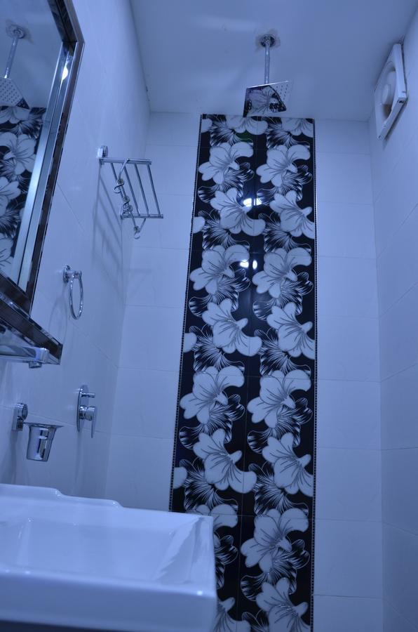 Hotel Royal International New Delhi Extérieur photo